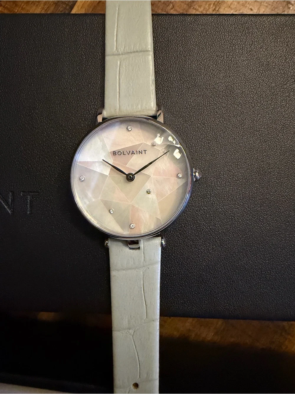 Bolvaint Women's Pale Green Mother-of-Pearl Dial Watch